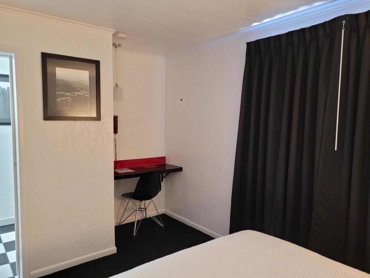 Rocket Motel Кастер Экстерьер фото
