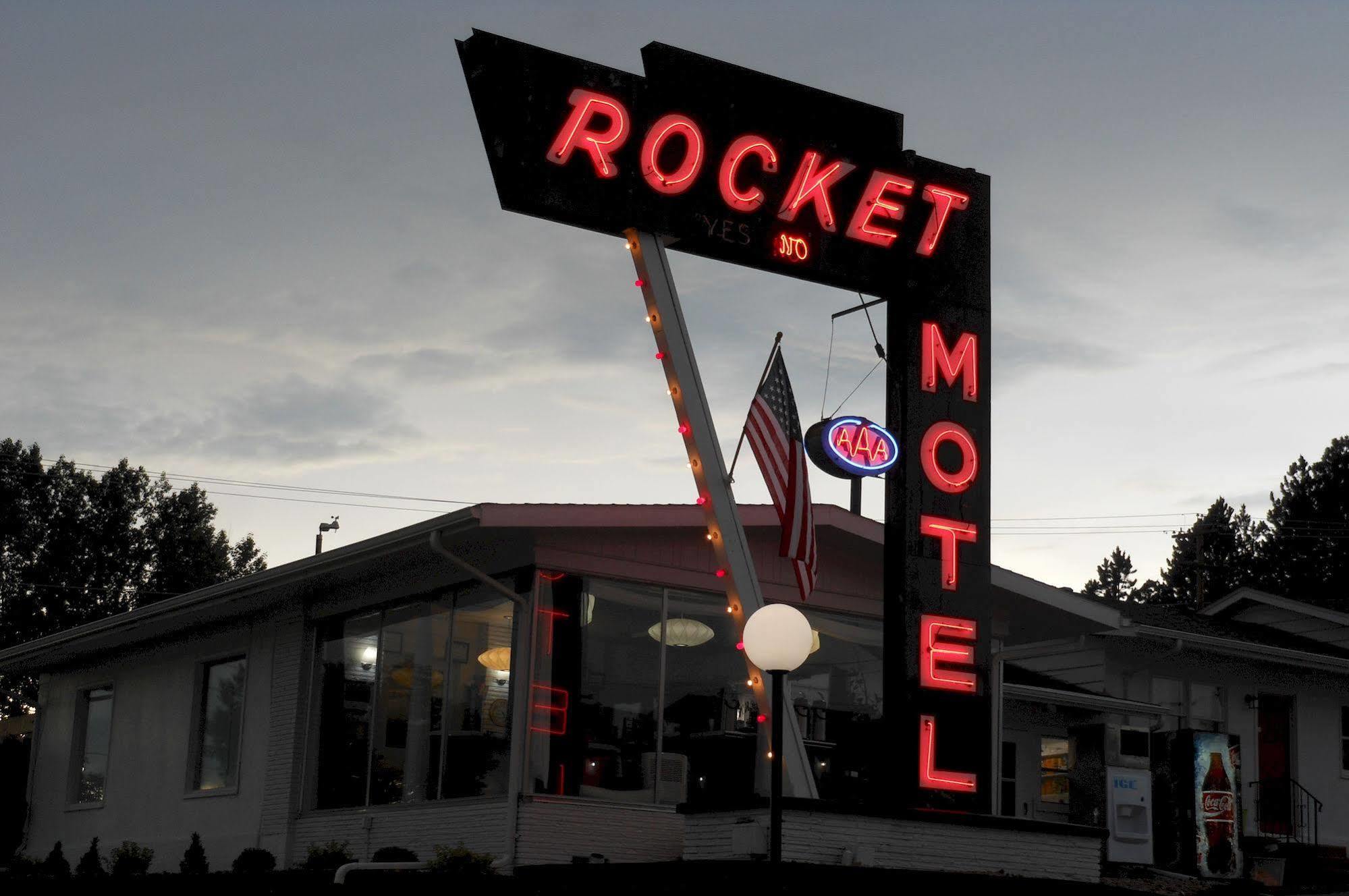 Rocket Motel Кастер Экстерьер фото
